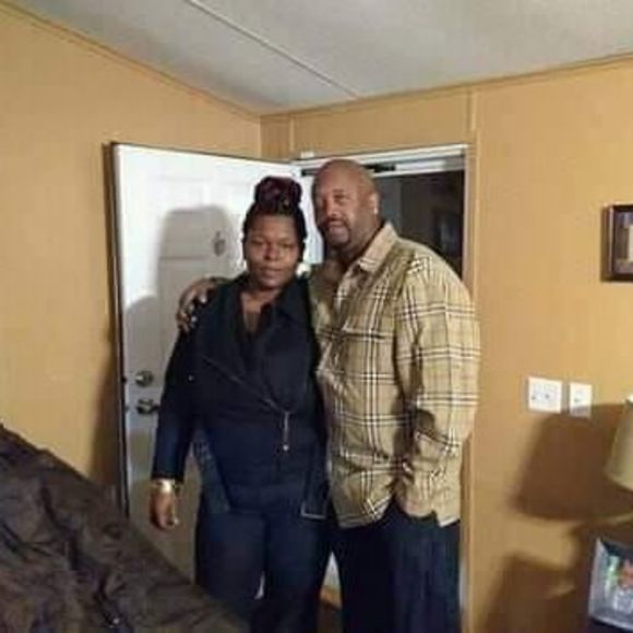 Meet your Posher, Douglas - Picture 1 of 1